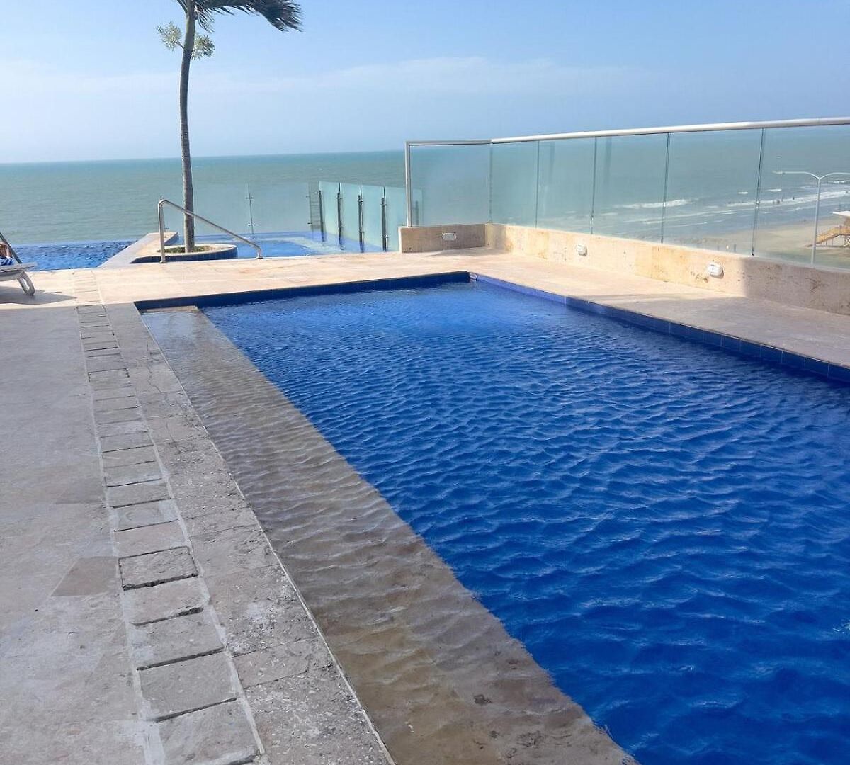 Beachfront With Pool Jacuzzi Sauna Gym Fast Wifi And Air Conditioning Apartamento *