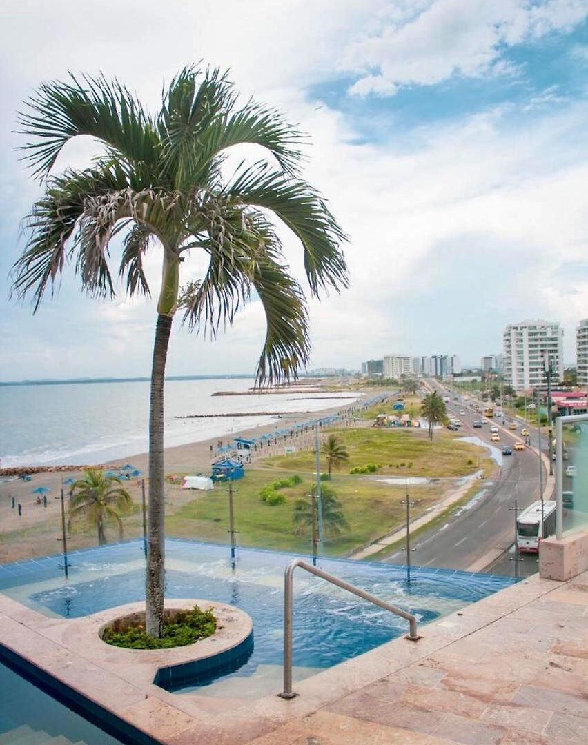 Apartamento Beachfront With Pool Jacuzzi Sauna Gym Fast Wifi And Air Conditioning *