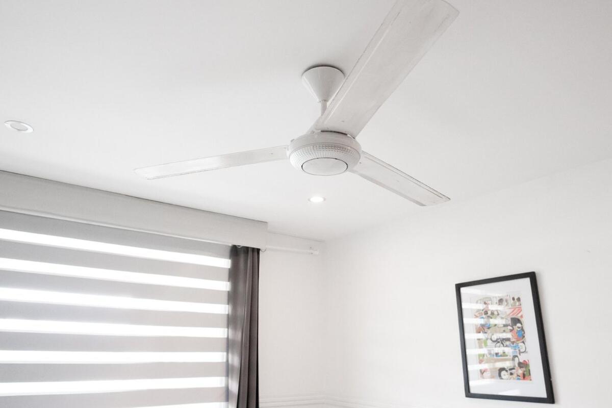 Apartamento Beachfront With Pool Jacuzzi Sauna Gym Fast Wifi And Air Conditioning *